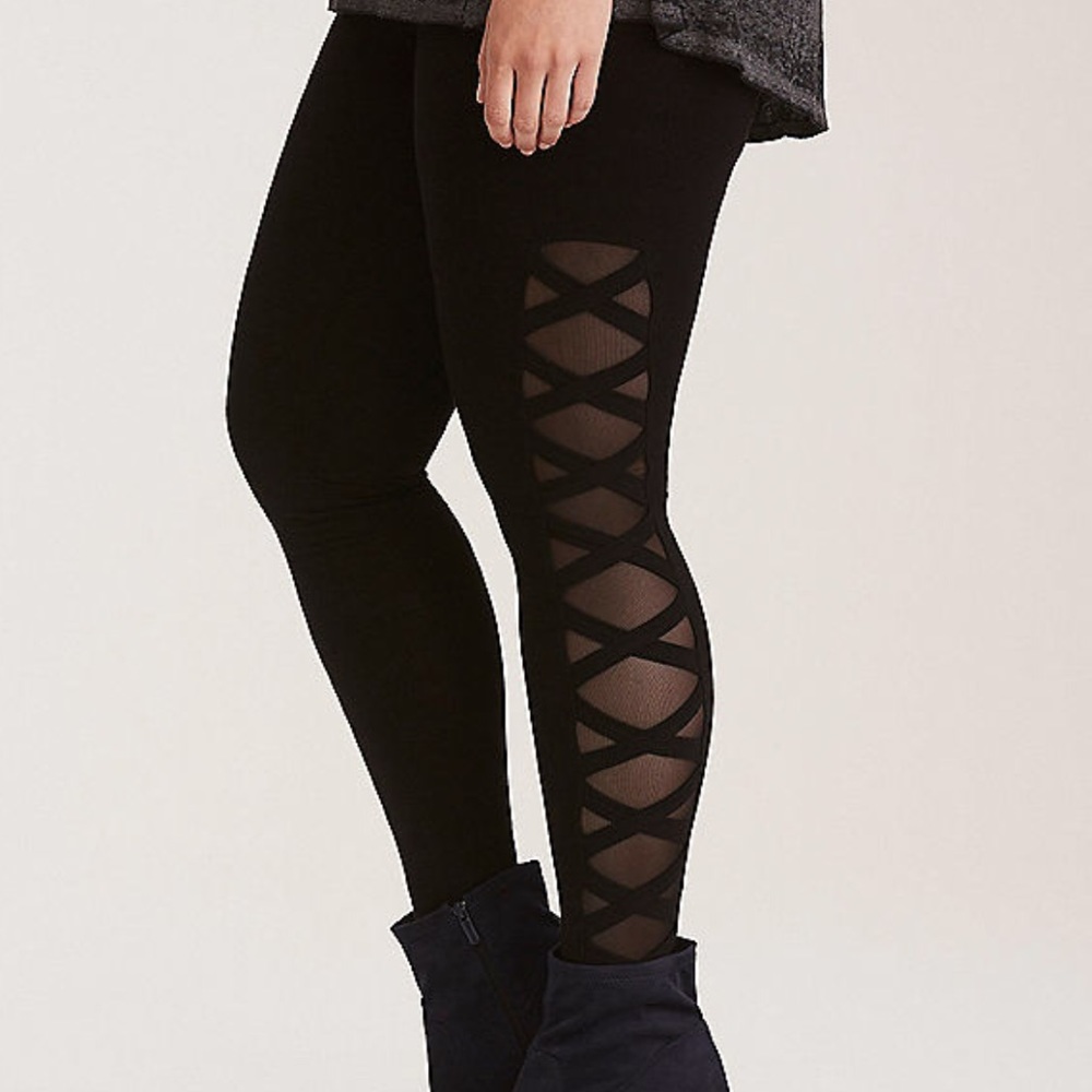Lattice Mesh Legging